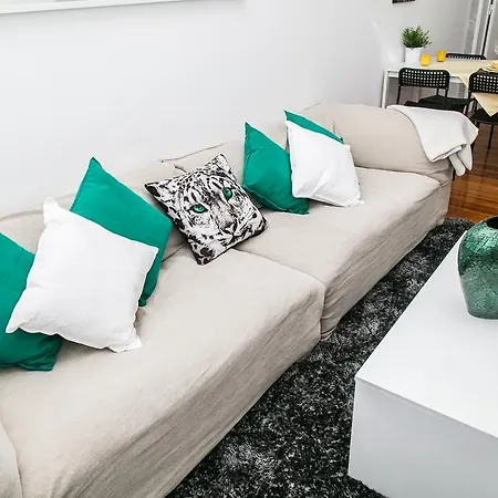 Lovelystay - Imaginary Mouraria Apartament *